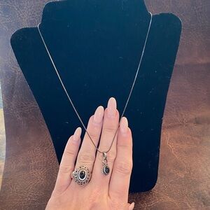 Black and SilverJewelry Set